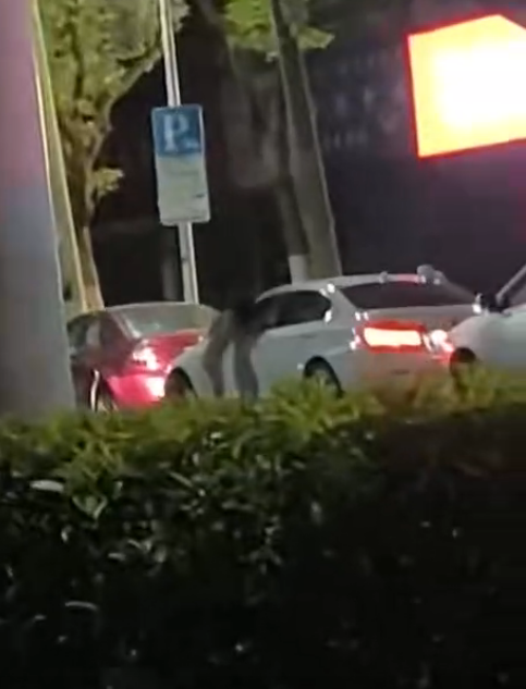 光溜溜的不丢人吗？