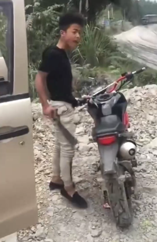 这是谁的部下，如此勇猛