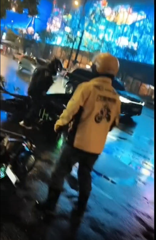 都是为了生活，何必呢