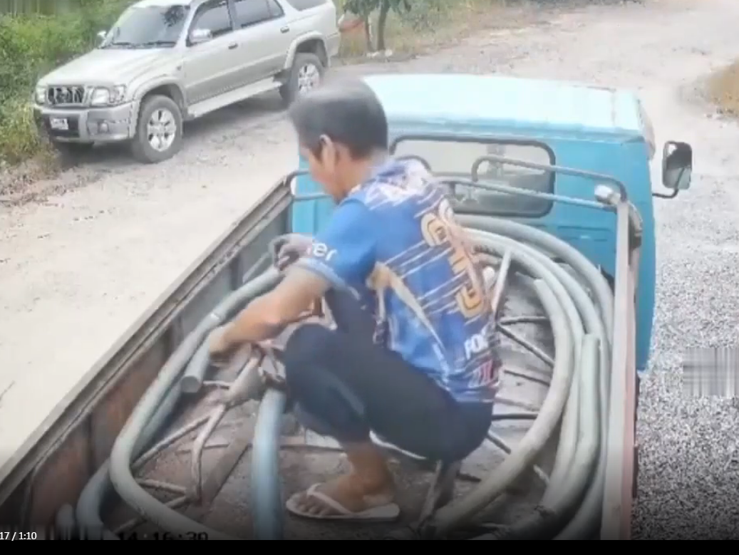 这么突然就爆炸了呢