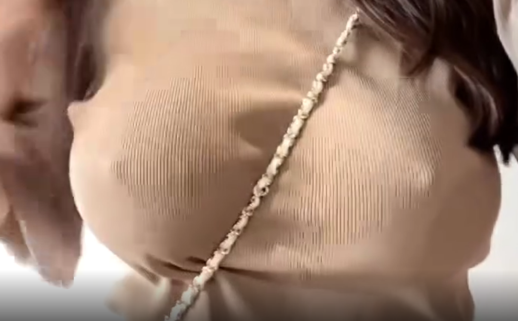 美女无内衣系列