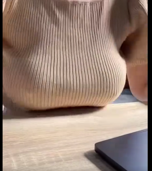 美女无内衣系列2