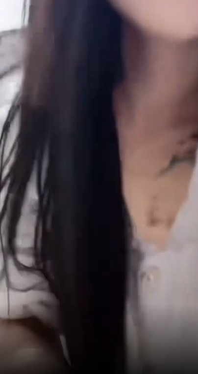 美女露出都不知道