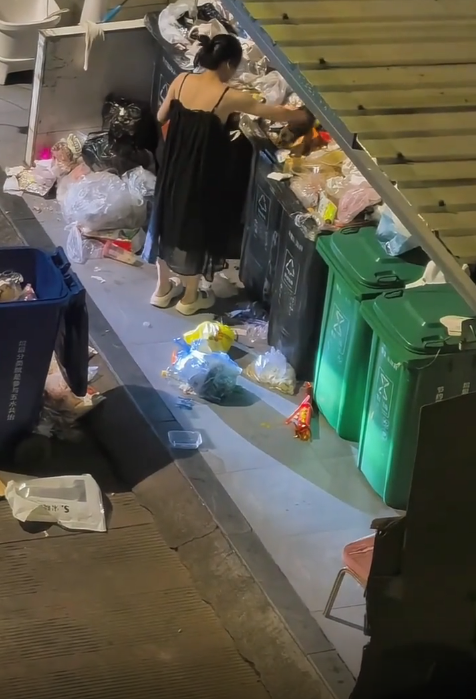 这是碰到什么困难了？