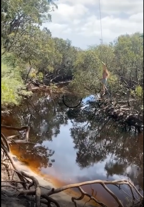 看着就疼，最后还是掉下去了