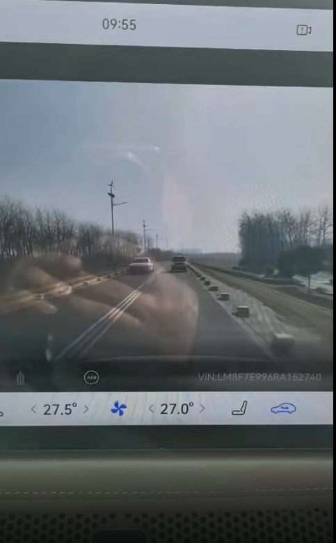 这种情况也超车，这下好了喜提全责