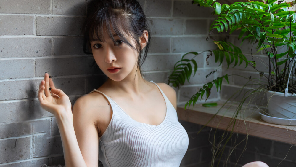 原配刚玩腻，丑男就小老婆成群